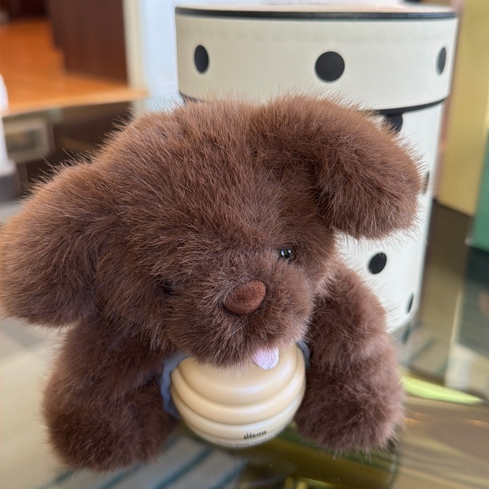 Gisou Honey Pup Keychain
